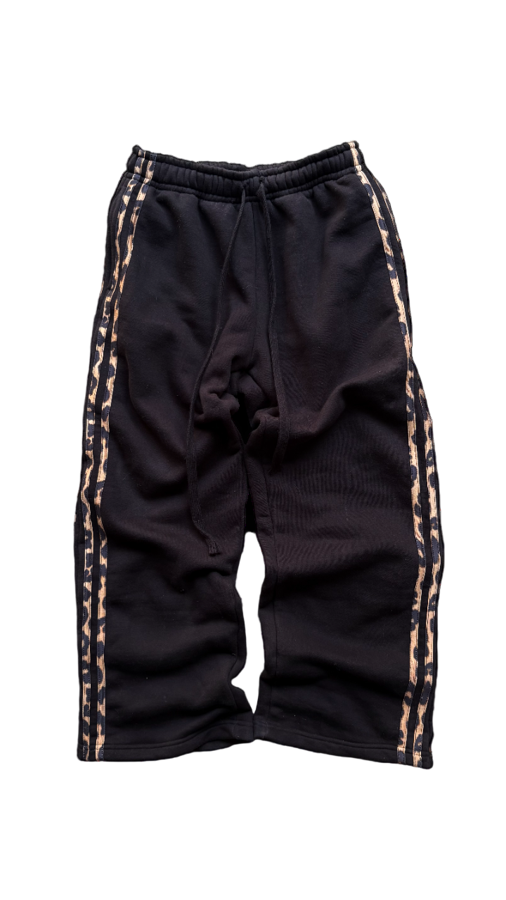 Black Velox Sweats